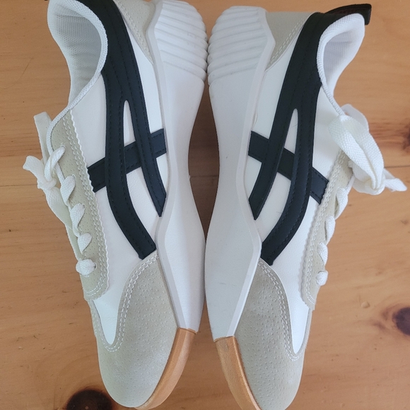 LEPASK ORTHOPEDIC SHOES - Picture 2 of 9